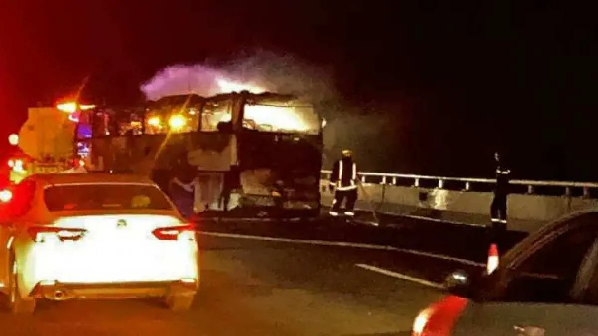 Saudi_20Bus_20mishap.jpeg