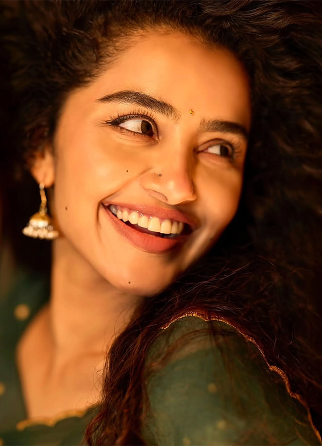 Tollywood_20Actress_20Anupama_20Parameswaran_20Latest_20Photos__20_282_29.jpg 2