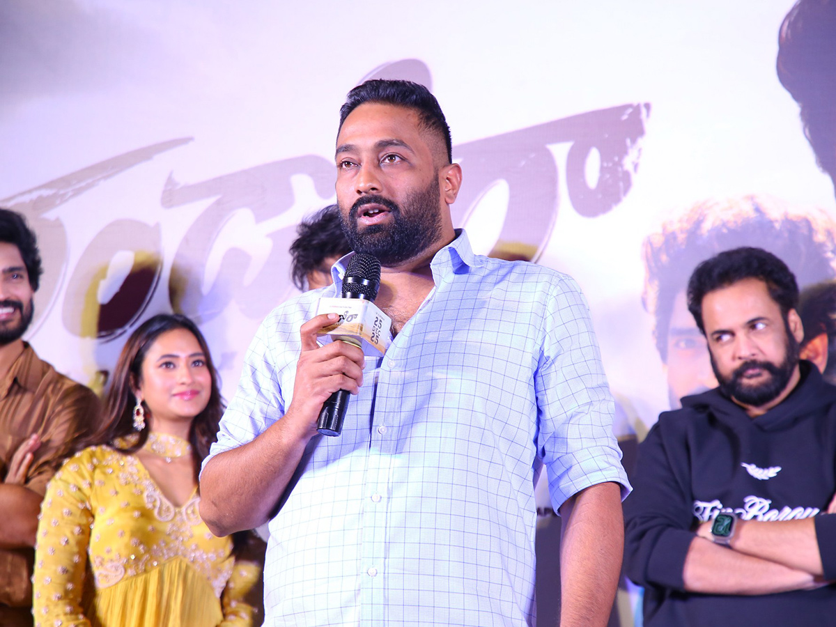 Dandora_20Movie_20Teaser_20Launch_20Stills_20HD__20_282_29.jpg 2