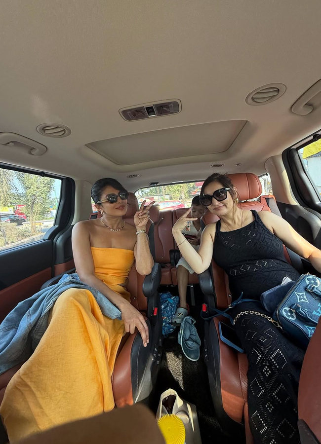 Priyanka_20chopra10.jpg 11