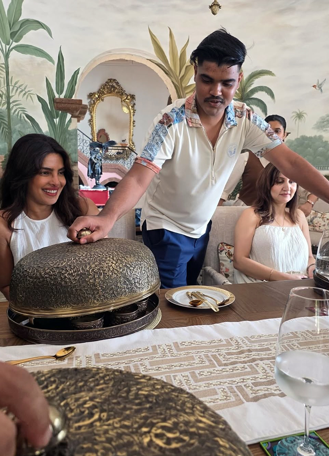 Priyanka_20chopra6.jpg 7