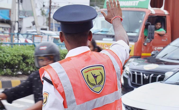 Cyberabad_Traffic_Police_Al.jpg
