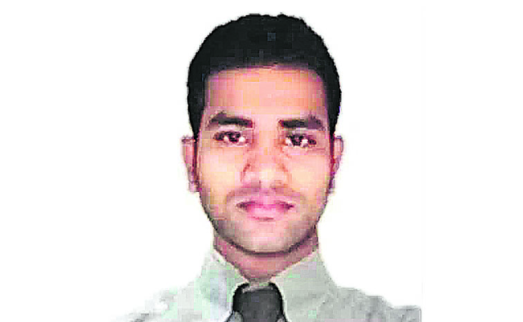 ravi.jpg