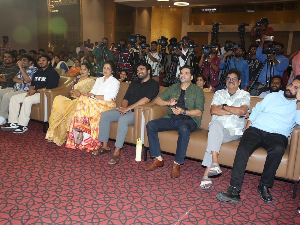 Raju-Weds-Rambai-Movie-Pre-Release-Event-Stills_-_289_29.jpg 9