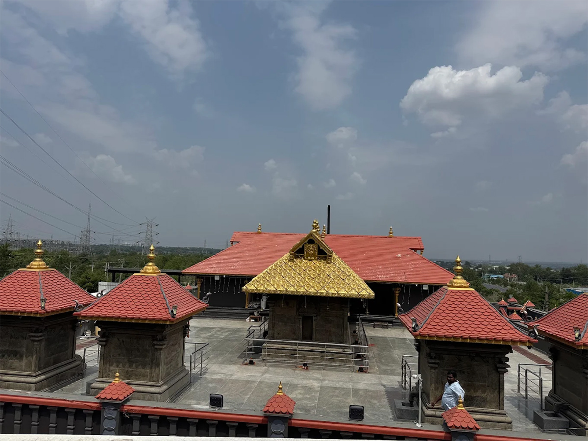 Ayyappa_20Swamy_20Temple_20Shankarpally_20Hyderabad_20Photos__20_2824_29.jpg 24