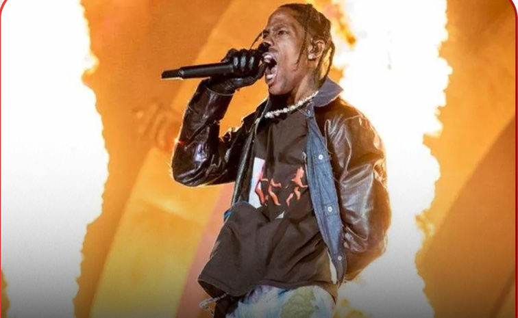 travis-scott-concert-lost.jpg
