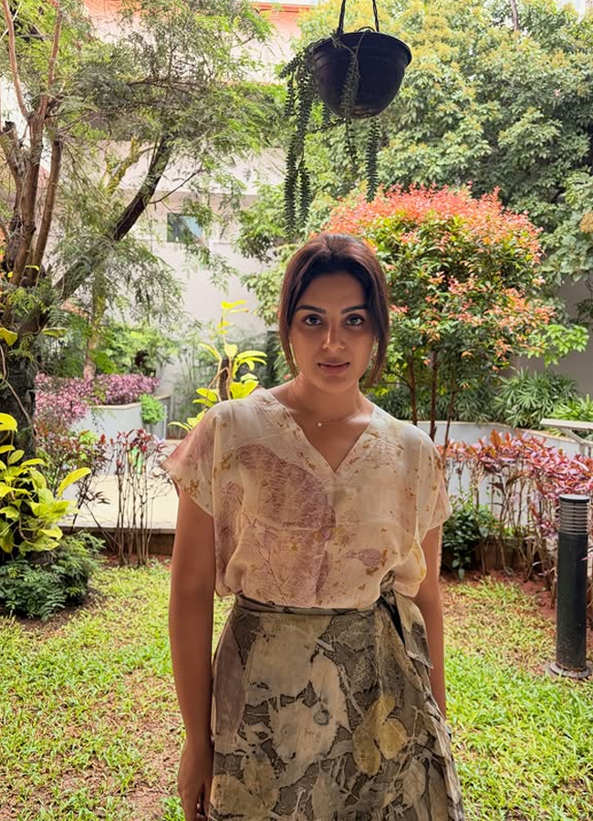 Samyukthamenon11.jpg 12