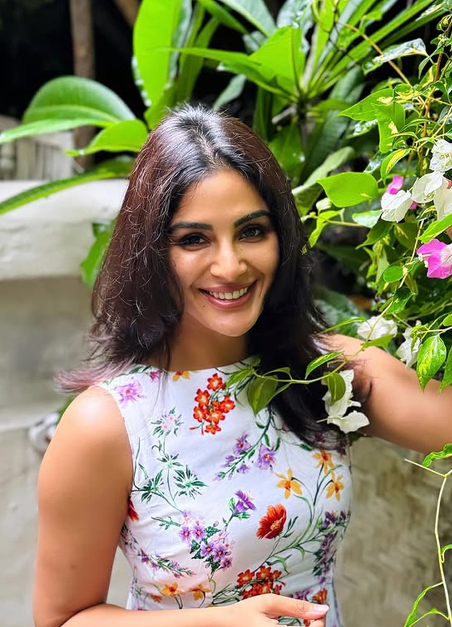Samyukthamenon4.jpg 5