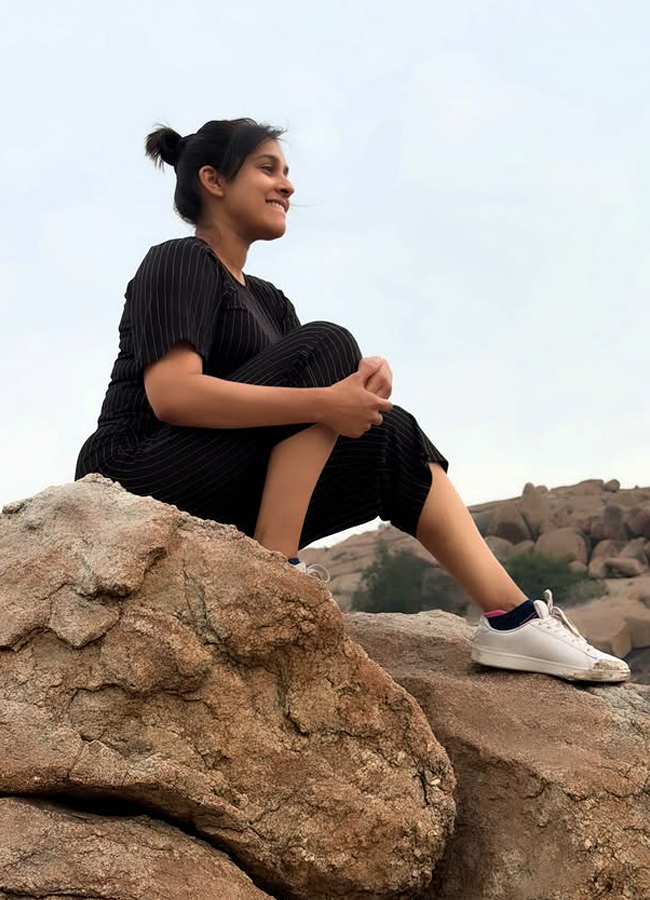 Anchor_20Rashmi4.jpg 5