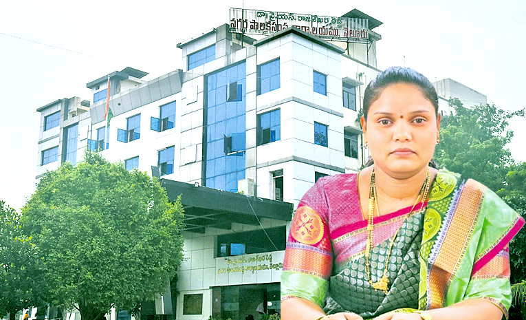 Nellore-Mayor-Sravanthi.jpg