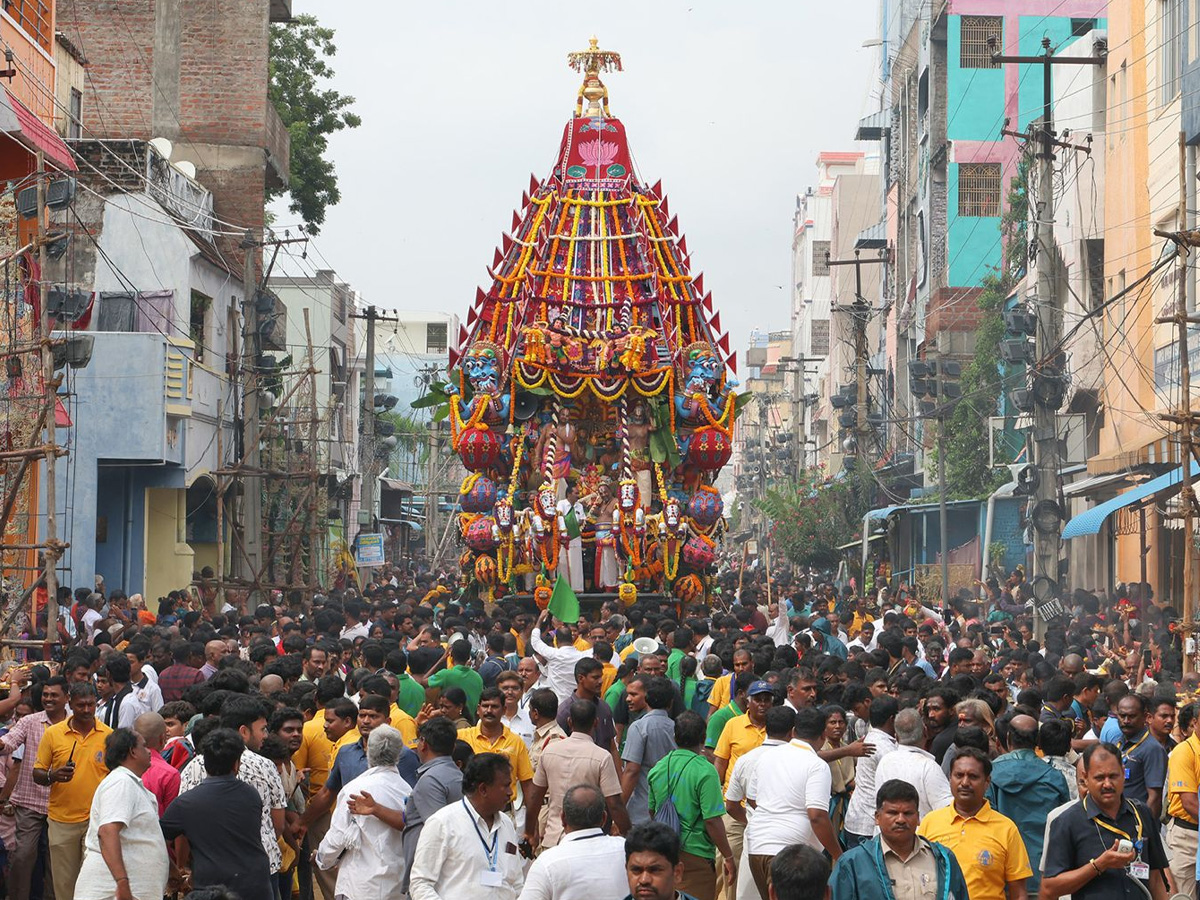 Tiruchanoor_20ammavaru1.jpg 2