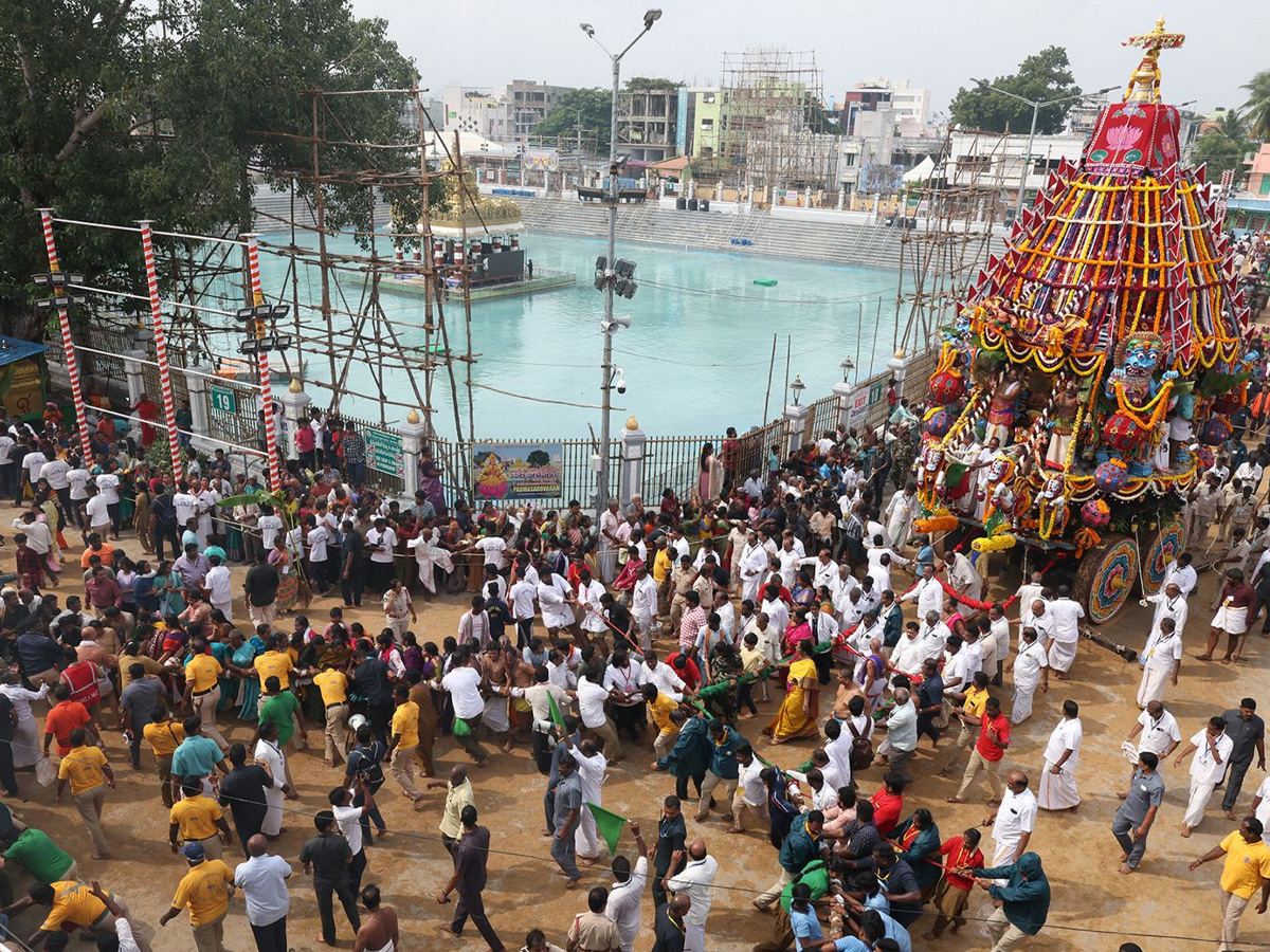 Tiruchanoor_20ammavaru8.jpg 9