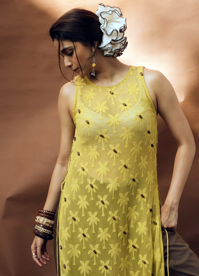 Keerthy_20suresh3.jpg 4