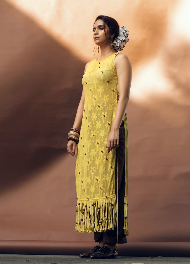 Keerthy_20suresh6.jpg 7