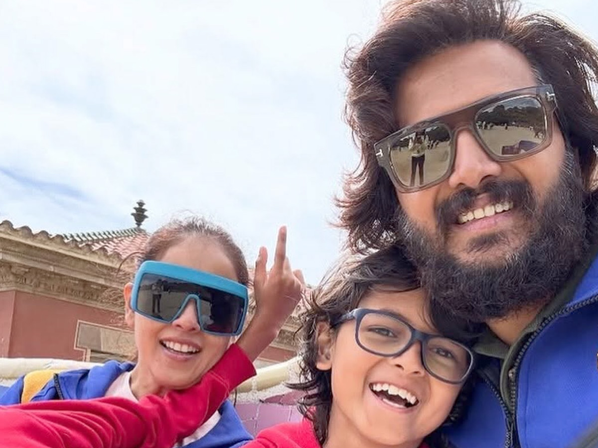 Have_20Seen_20Actress_20Genelia_20family_20Photos_20_281_29.jpg 2