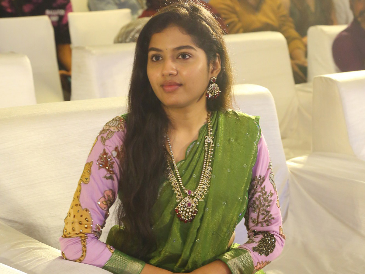 Raju_20Weds_20Rambai_20The_20Greatest_20Love_20Story_20MASS_20Success_20Meet_20__20_288_29.jpg 8