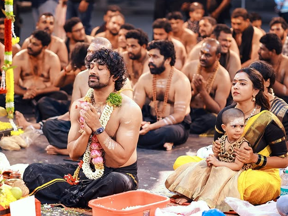 Varun_20sandesh_20ayyappa_20swami_20pooja7.jpg 8