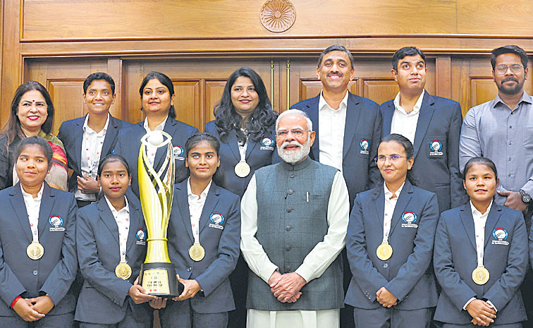 modi_20cric.jpg