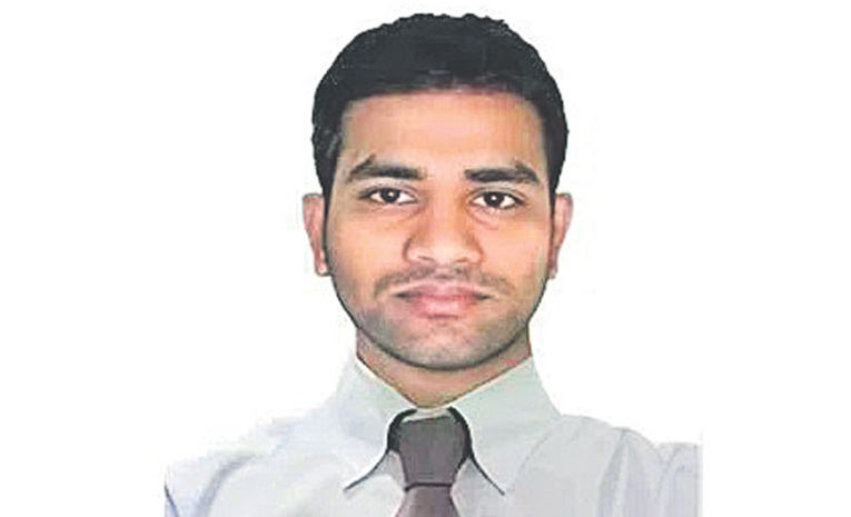 ravi.jpg