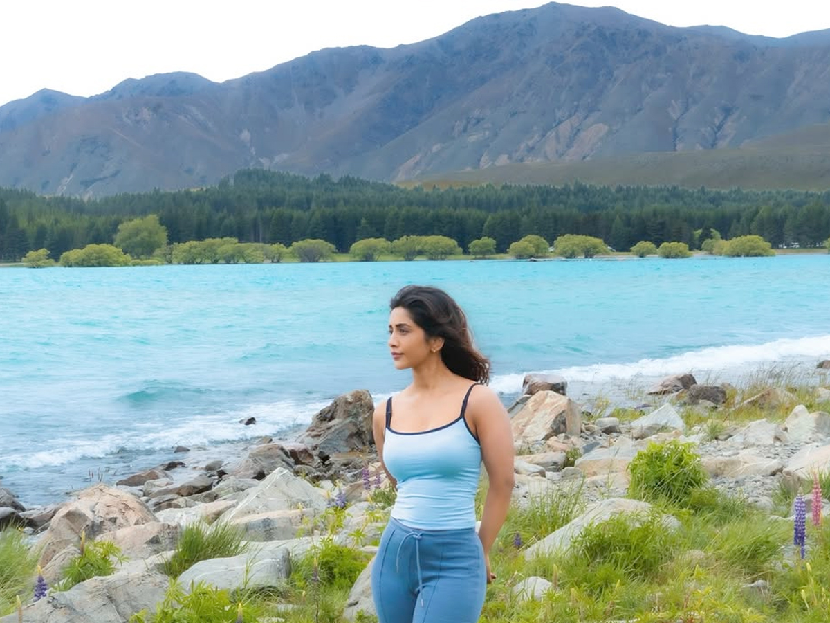 Actress_20Nabha_20Natesh_20Enjoying_20New_20zealand_20Trip_20Photos_20_281_29.jpg 1