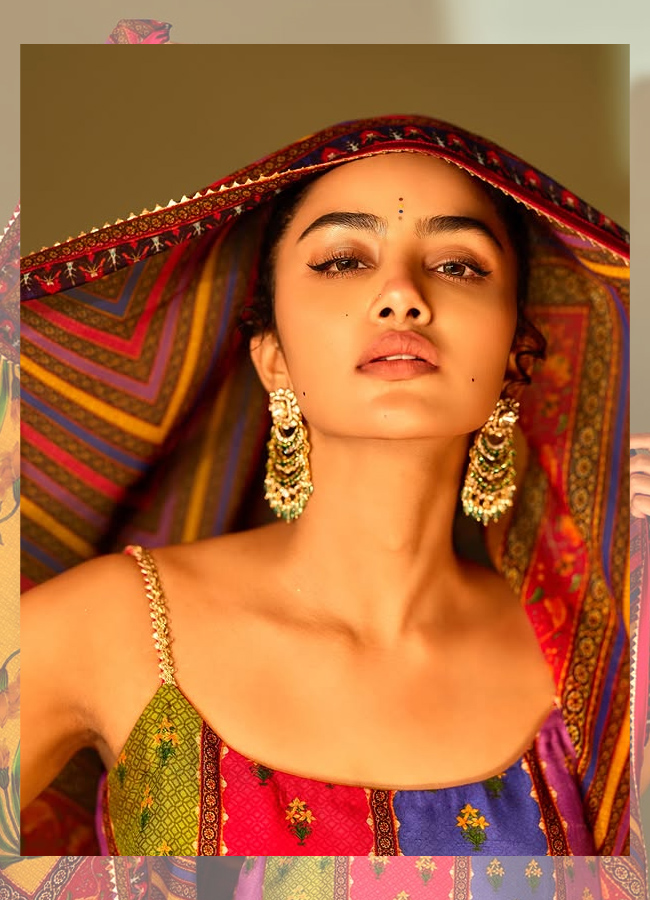 Anupama2_0.jpg 3