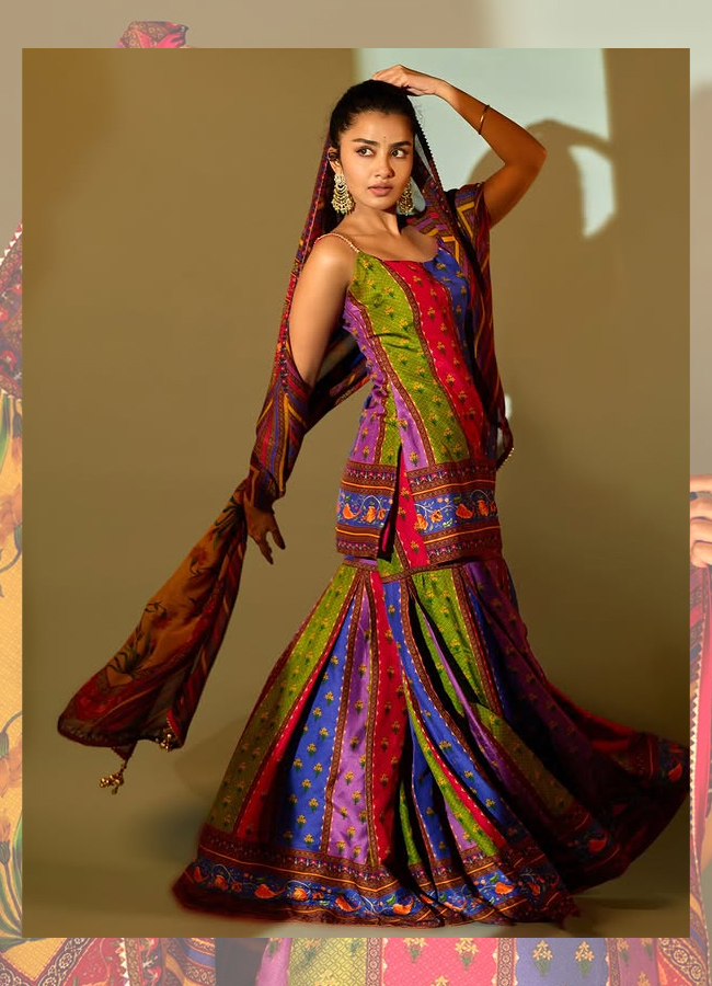 Anupama4_0.jpg 5