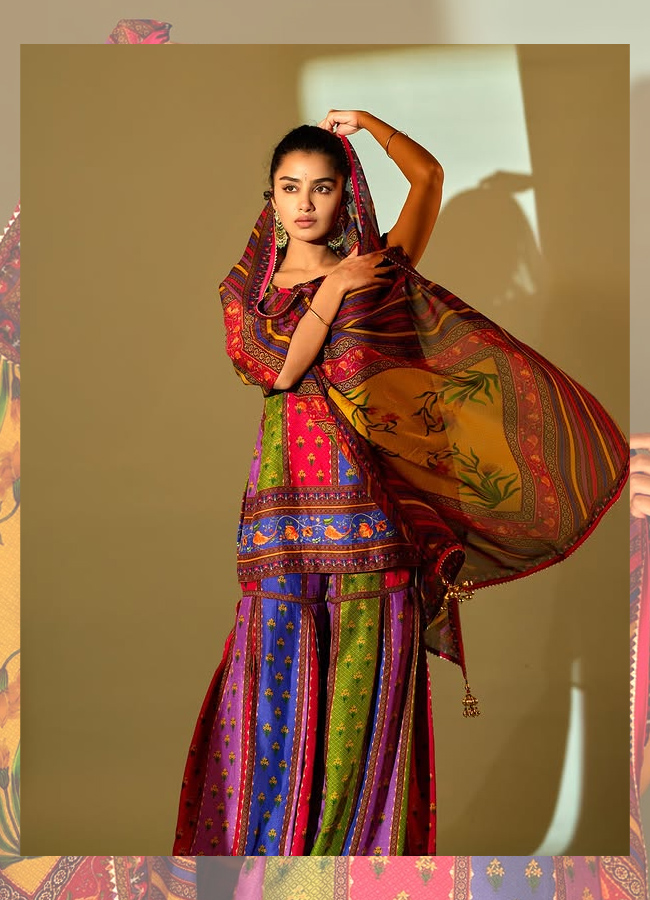 Anupama6_0.jpg 7