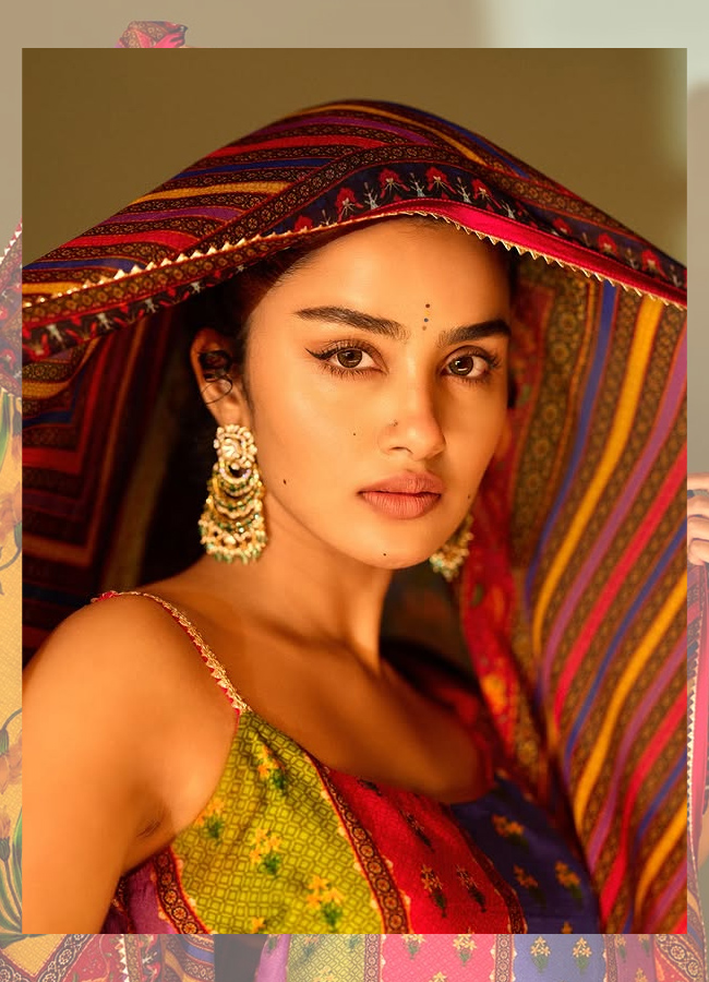 Anupama7_0.jpg 8