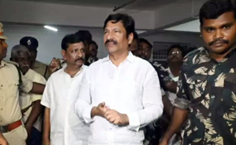 jogi_20ramesh.jpg