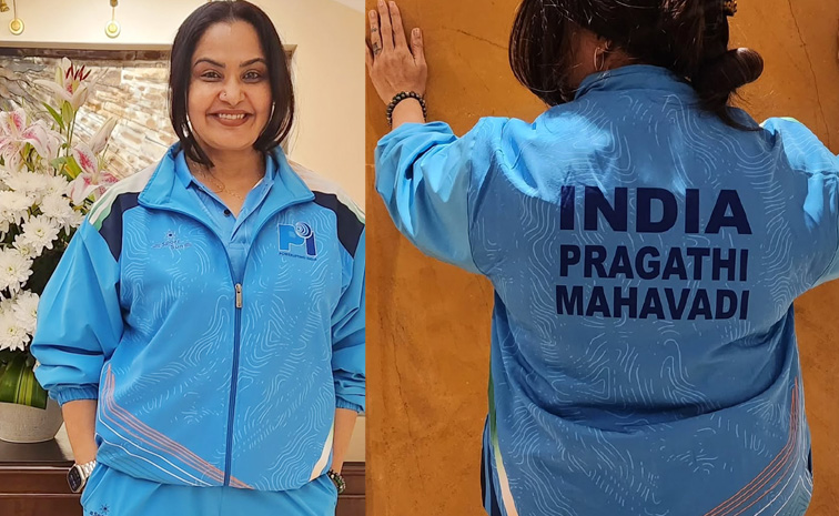pragathi-actress-weiht-lift.jpg