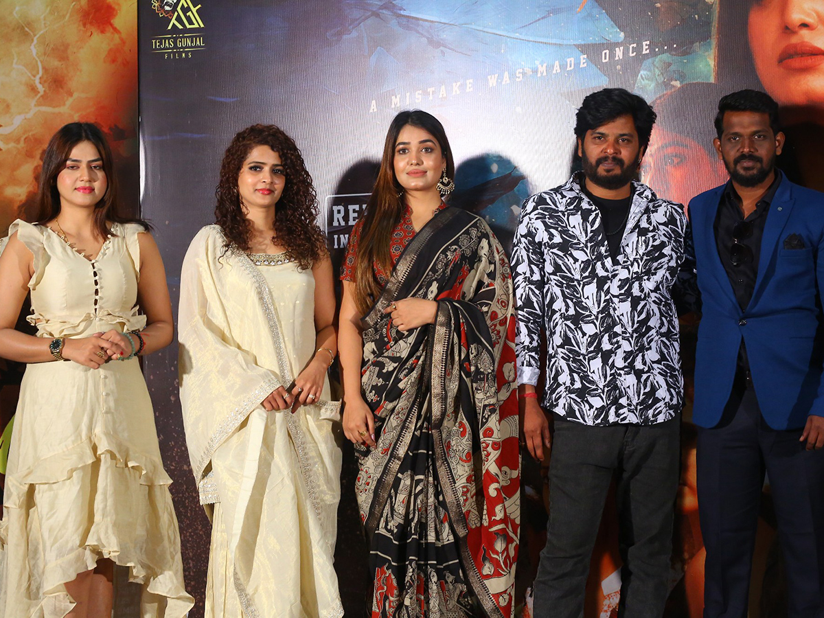 One_20by_20Four_20Movie_20Press_20Meet__20_283_29.jpg 3