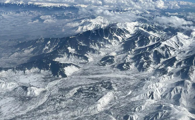 Mountains.jpg