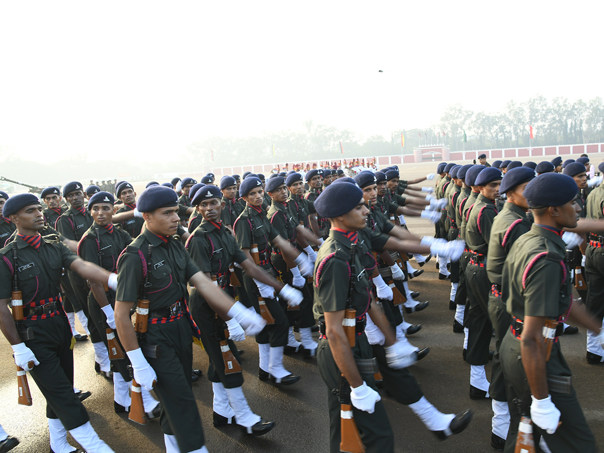 Passing_20out_20Parade_20of_20Agniveers_20at_20Palani_20Parade_20Ground__20_284_29.jpg 4