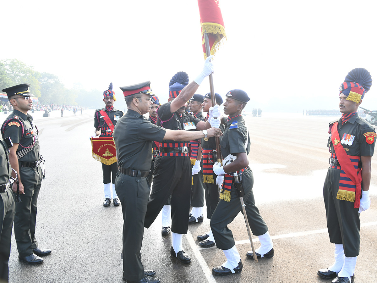 Passing_20out_20Parade_20of_20Agniveers_20at_20Palani_20Parade_20Ground__20_289_29.jpg 9