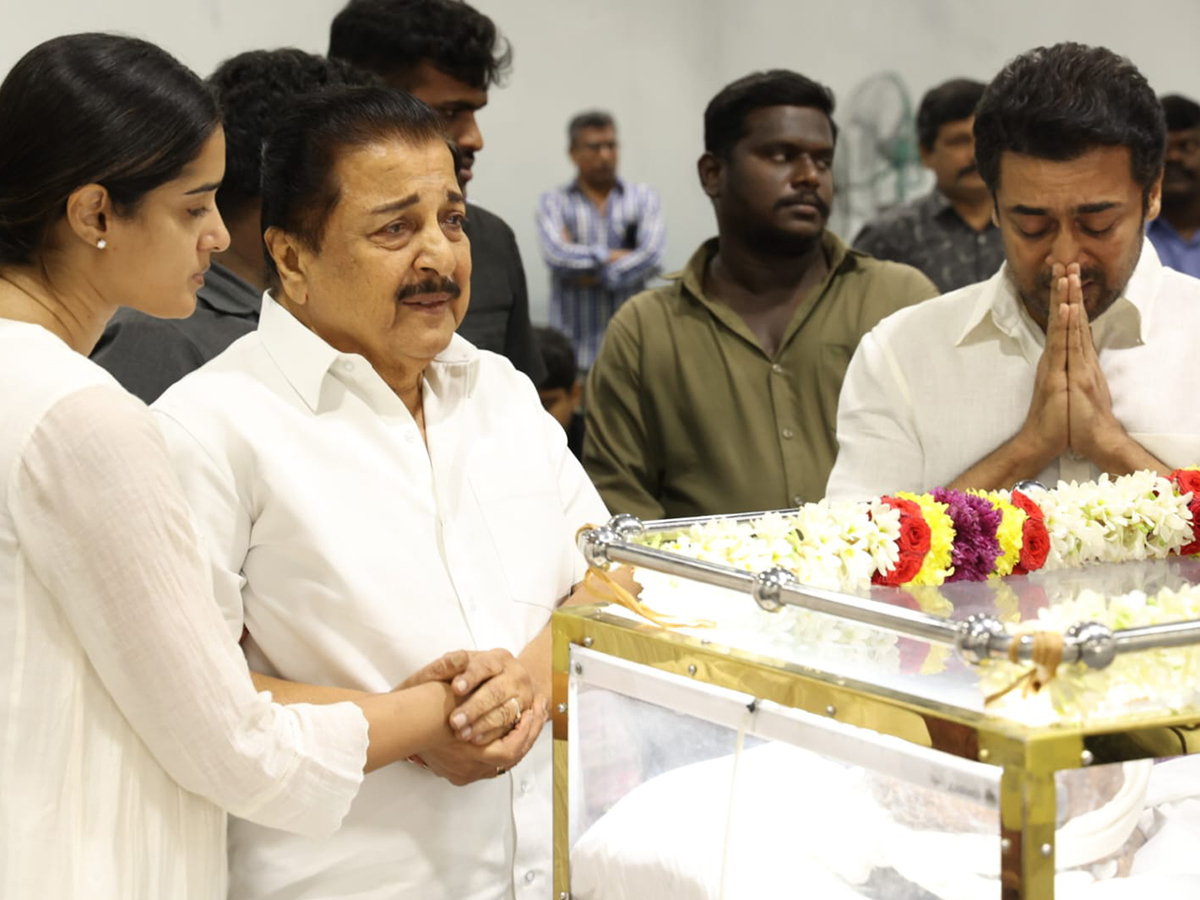 Rajinikanth_20And_20Suriya_20Vishal_20and_20more_20pay_20homage_20to_20AVM_20Saravanan__20_2816_29.jpg 16