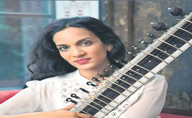 ANOUSHKA.jpg