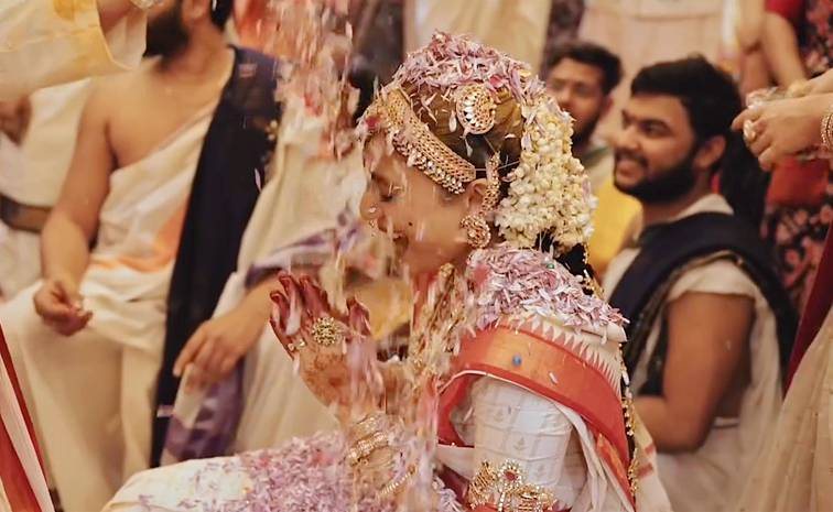 Actress_20Sobhita_20Dhulipala_20Shares_20Speical_20Wedding_20Video_20On_20SOcial_20Media_20Photos_20_2811_29.jpg 12