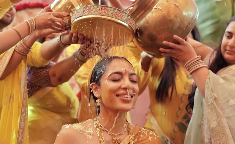 Actress_20Sobhita_20Dhulipala_20Shares_20Speical_20Wedding_20Video_20On_20SOcial_20Media_20Photos_20_285_29.jpg 6