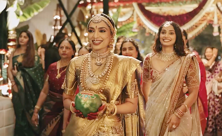 Actress_20Sobhita_20Dhulipala_20Shares_20Speical_20Wedding_20Video_20On_20SOcial_20Media_20Photos_20_287_29.jpg 8