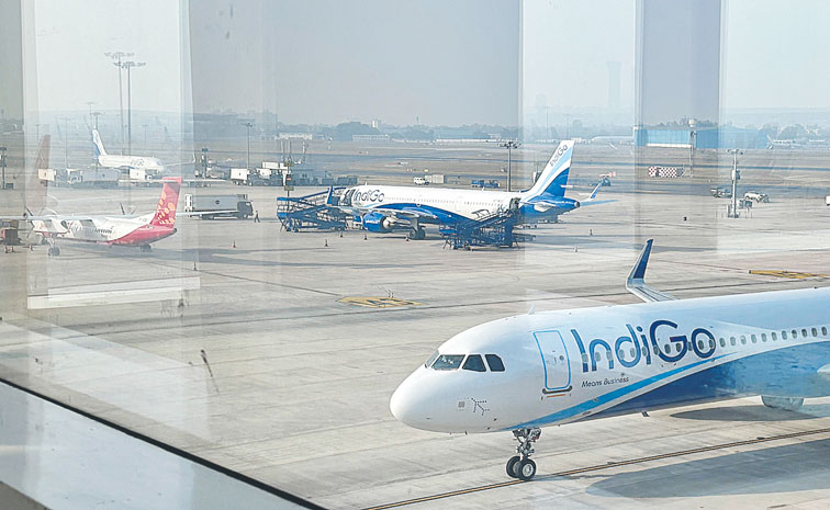 INDIA-INDIGO-AIRLIN.jpg