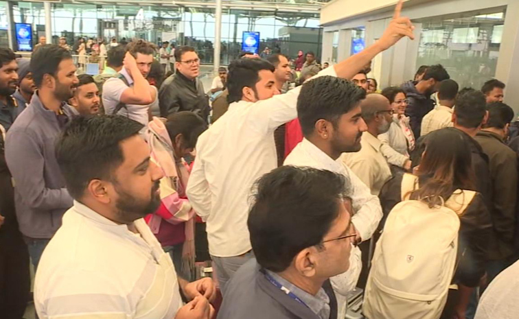 Indigo-Airline-Passengers.jpg