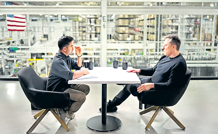 Nikhil-Kamth-and-Elon-Musk.jpg