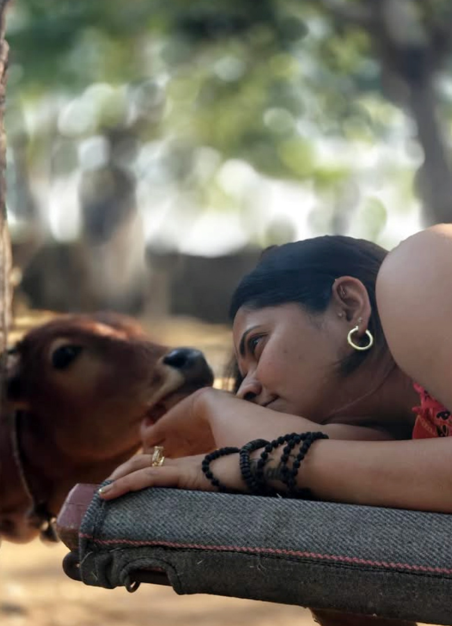 Anasuya1.jpg 2