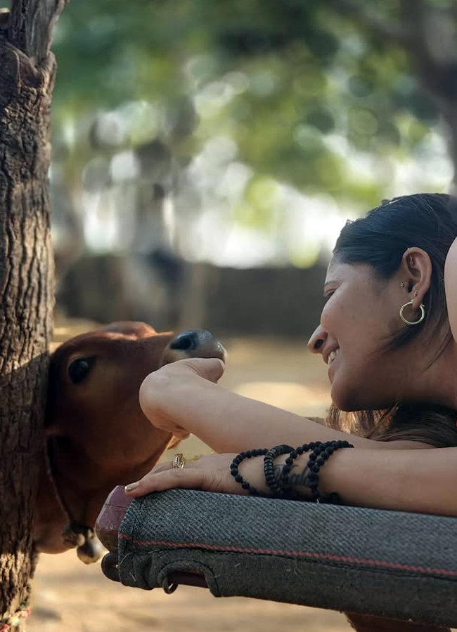 Anasuya2.jpg 3