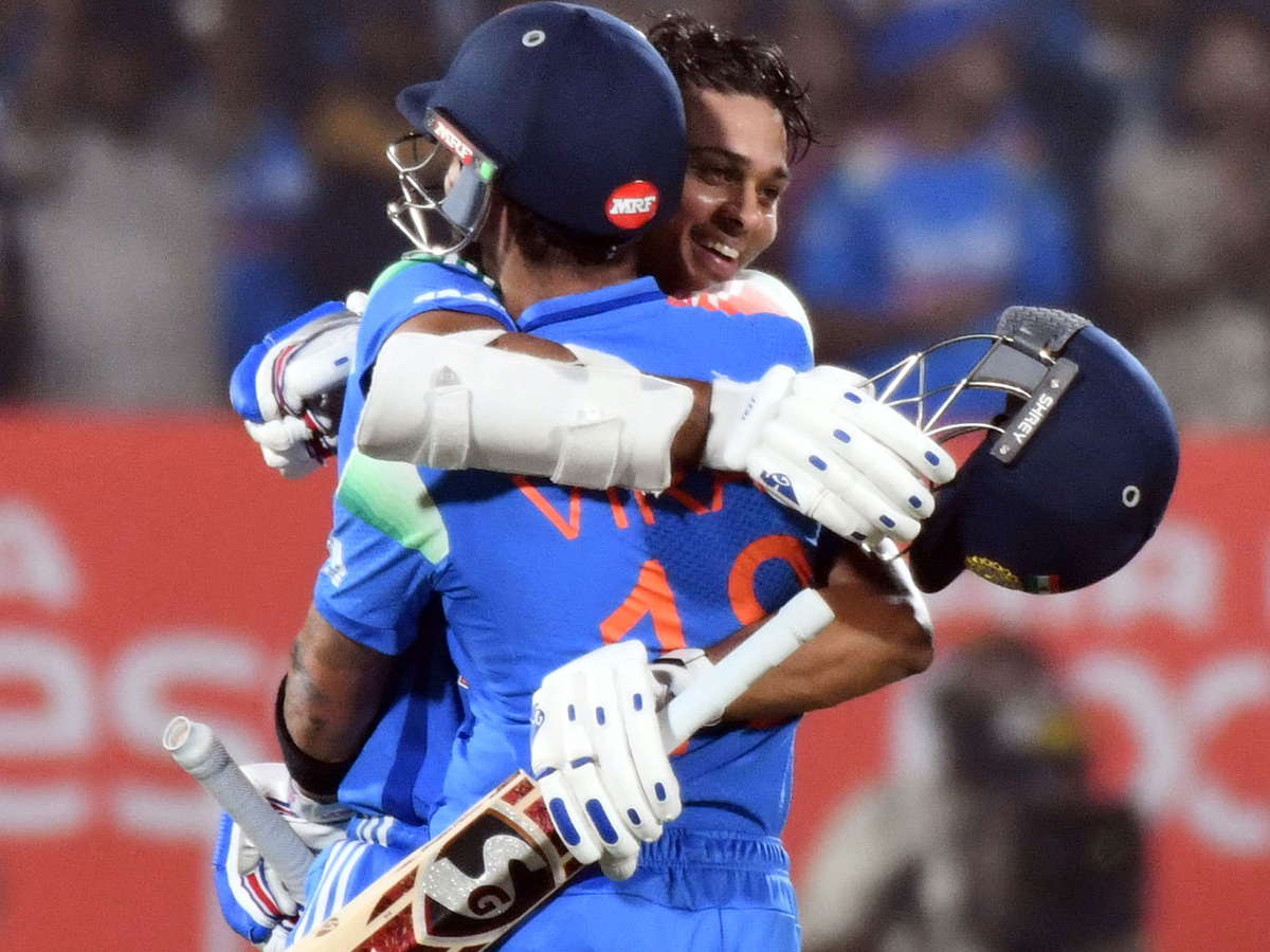 India_20won_20the_20match_20In_20Vizag_20odi_20series_20Photos_20_2839_29.jpg 40
