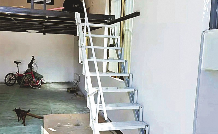 stairs.jpg