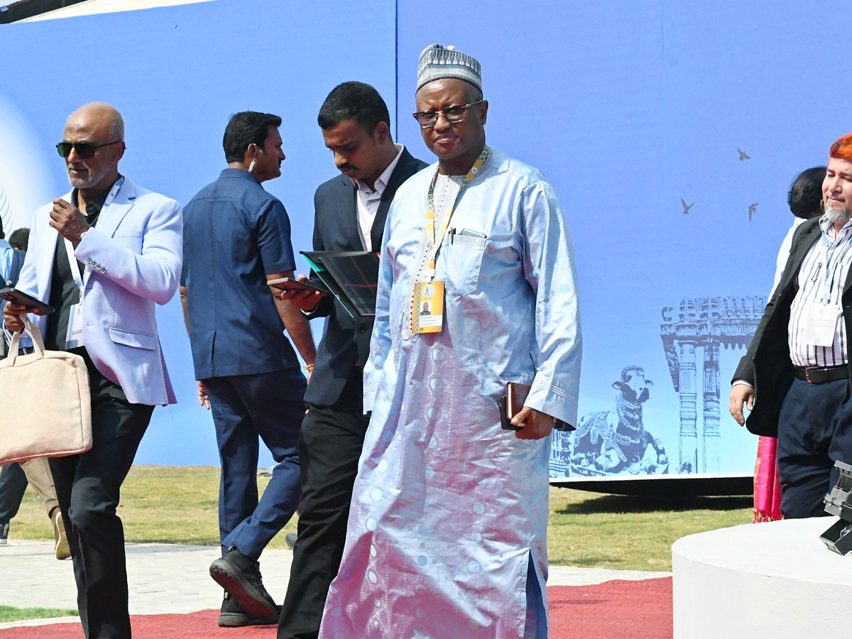 Telangana_20Hosts_20Rising_20Global_20Summit_202025_20in_20Hyderabad_20Photos_20_2832_29.jpg 33