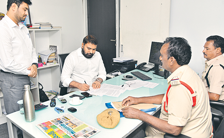 sakdhi-editor.jpg