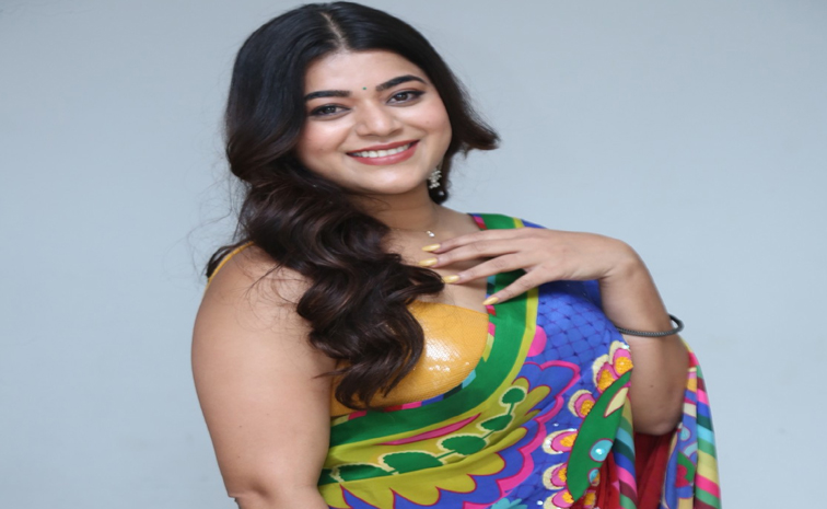 yamini.jpg