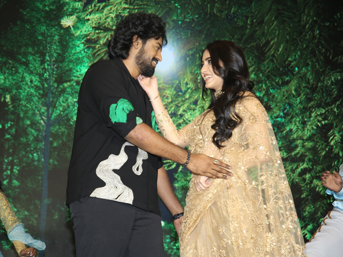 Roshan_20Kanakala_20Mowgli_20Movie_20Pre_20Release_20Event_20Photos__20_281_29.jpg 1